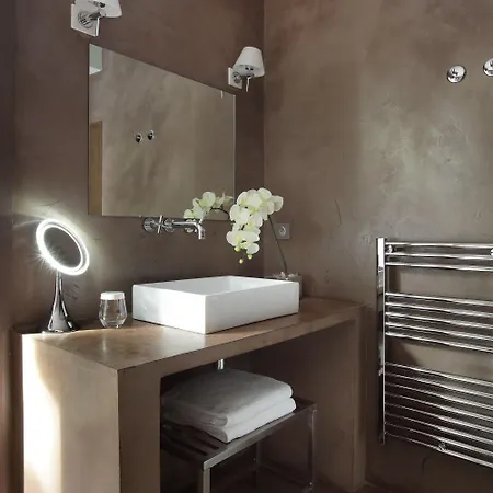 מלון Cote Sable 4*