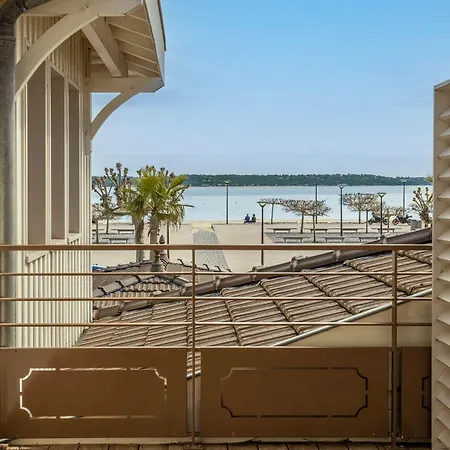 Cote Sable מלון 4*