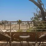 Côté Sable Hotel