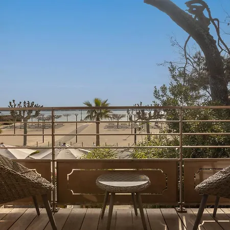 Cote Sable Отель