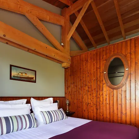 Hotel Côté Sable 4*