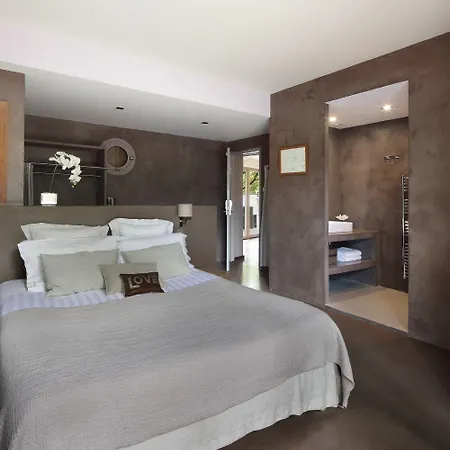 Hotel Côté Sable 4*
